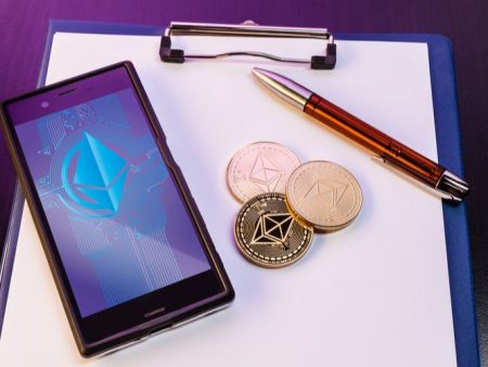 3 apps to earn free cryptocurrencies in 2024